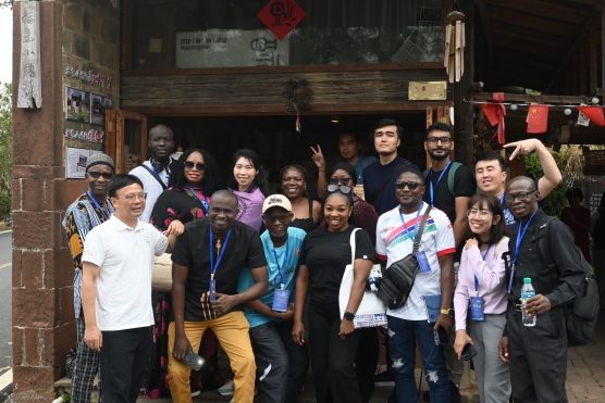 81caa181283a46a8bfe6855b5bcfc095.jpg 2.jpg